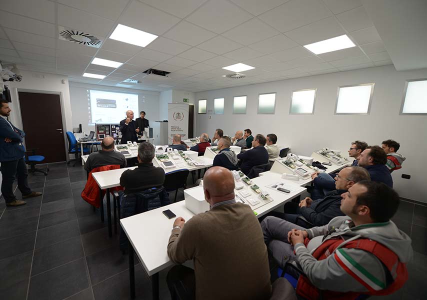 immagine-azienda-combivox-6